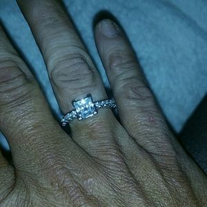 Princess cut engagement ring